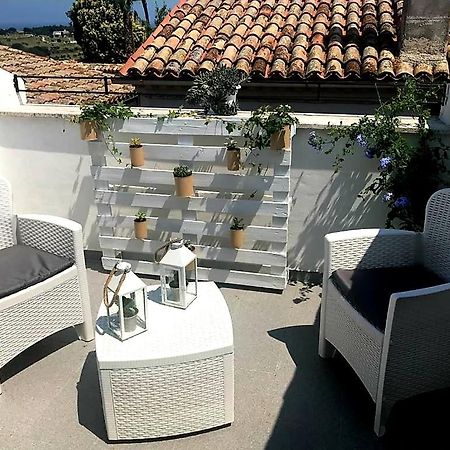 B&B Porta Girone Civitanova Alta Exterior photo