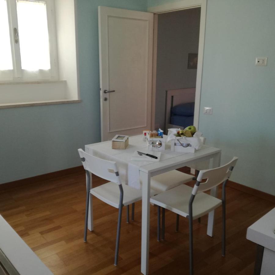 B&B Porta Girone Civitanova Alta Exterior photo