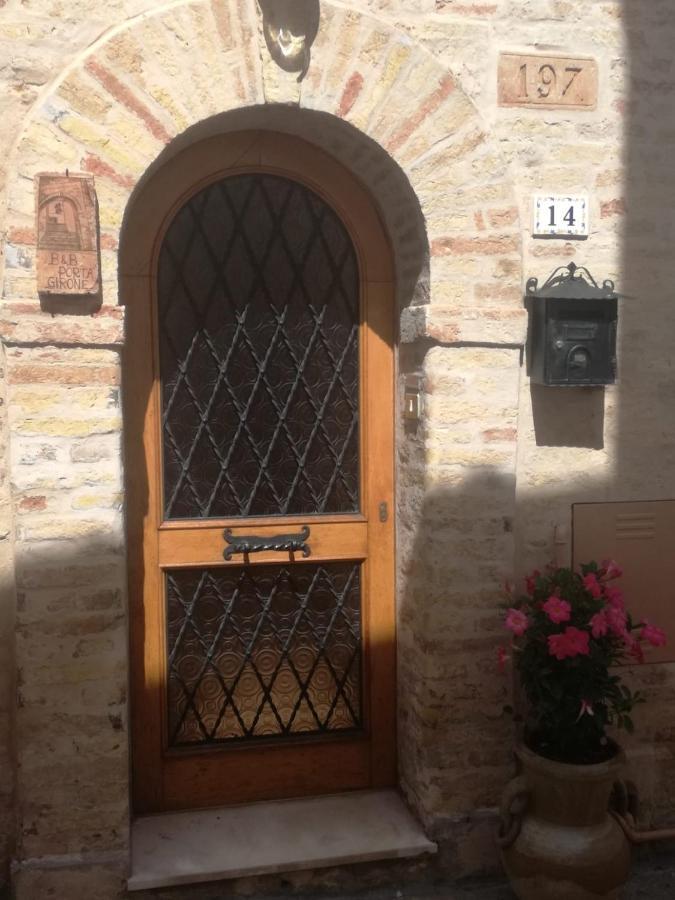 B&B Porta Girone Civitanova Alta Exterior photo