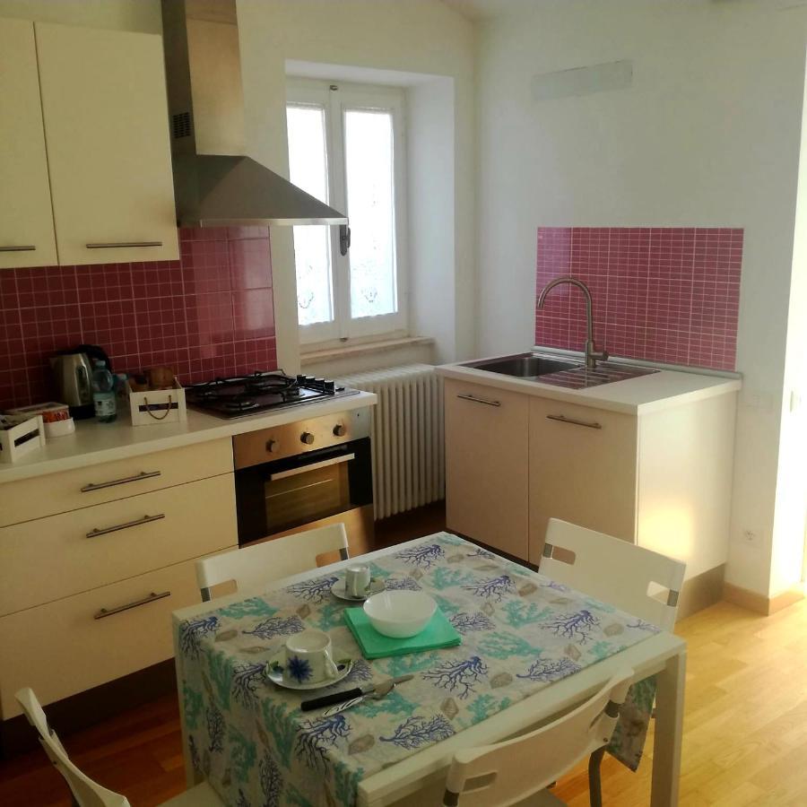 B&B Porta Girone Civitanova Alta Exterior photo